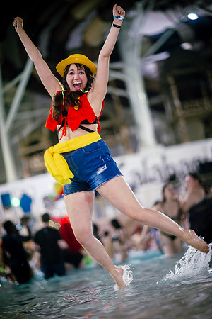 One piece (non B&W)-0847