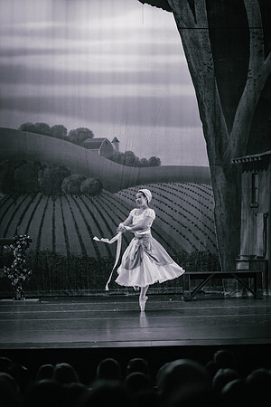 La Fille Mal Gardée BW-2680