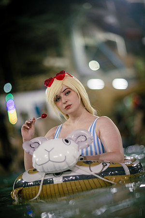 One piece (non B&W)-1019