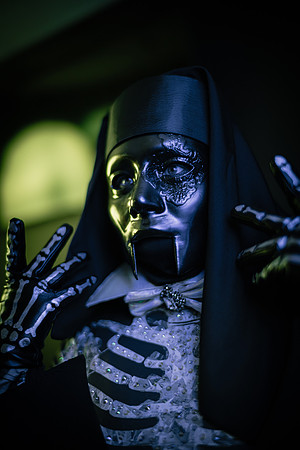 COSPLAY WORLD 25-8857