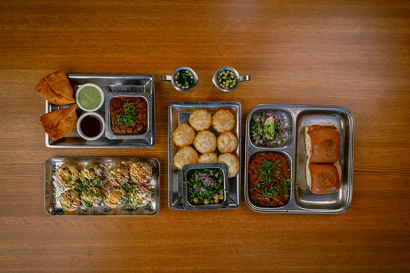 FOOD DISPLAY-1617