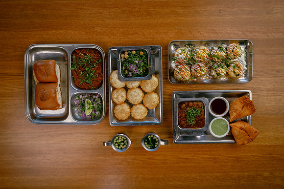 FOOD DISPLAY-1604