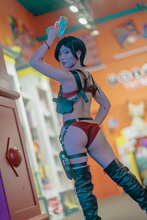 CCE Ada Wong 2025-1503