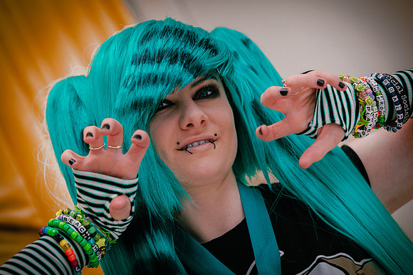 SCENE MIKU-7118