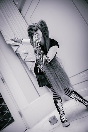 SCENE MIKU-7121-2