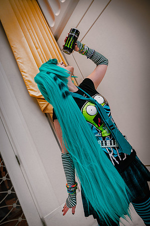 SCENE MIKU-7128
