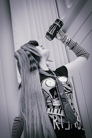 SCENE MIKU-7133-2