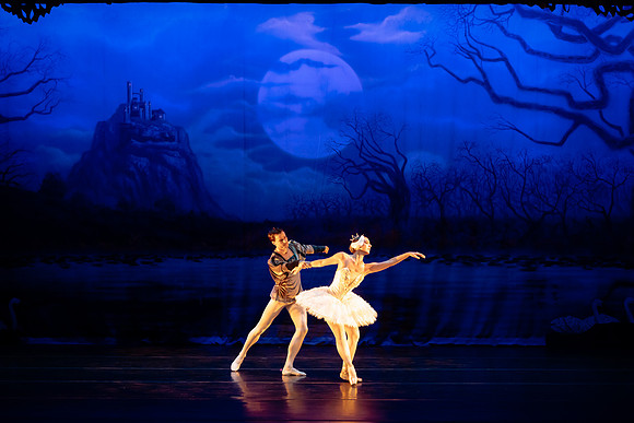 Saturday Am Act 2-9698