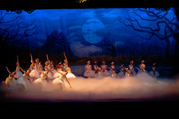 Sunday Act 4-5882