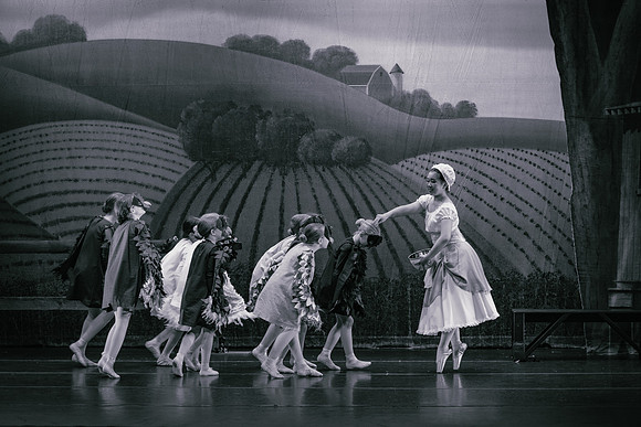 La Fille Mal Gardée BW-2641