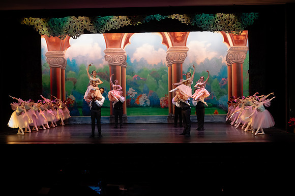 Dress Rehearsal Act 1-7132