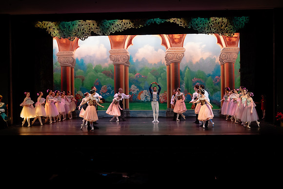 Dress Rehearsal Act 1-7135
