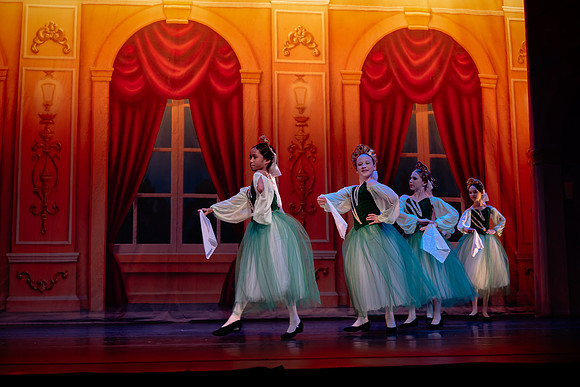 Dress Rehearsal Act 3-7935