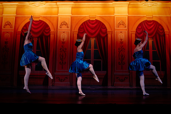 Dress Rehearsal Act 3-7937