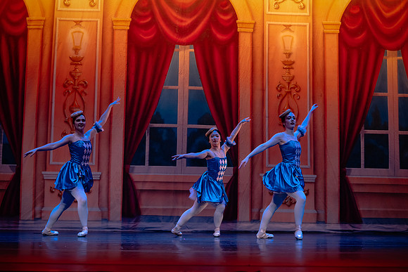 Dress Rehearsal Act 3-7944