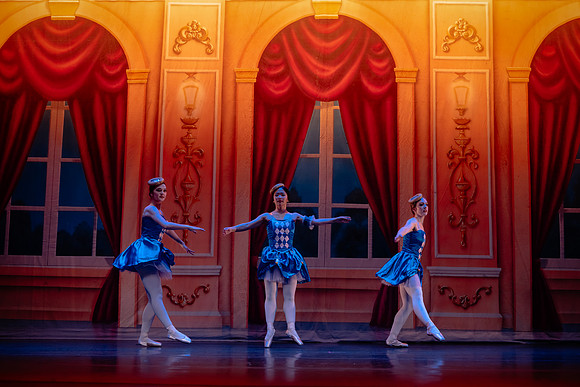 Dress Rehearsal Act 3-7945