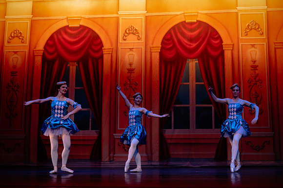 Dress Rehearsal Act 3-7947
