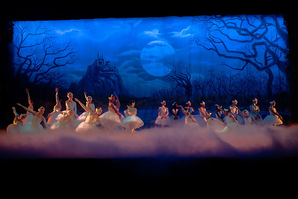 Dress Rehearsal Act 4-8852