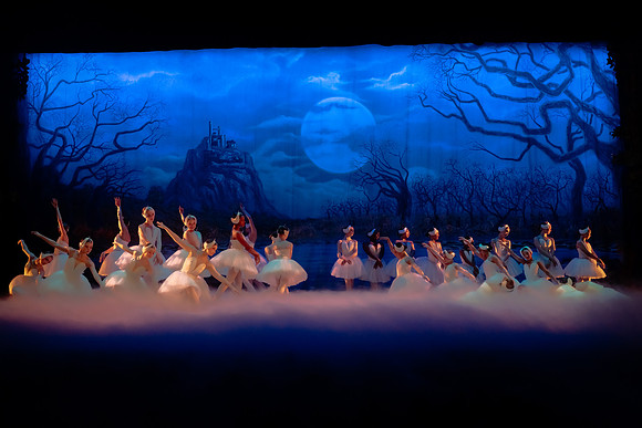 Dress Rehearsal Act 4-8855