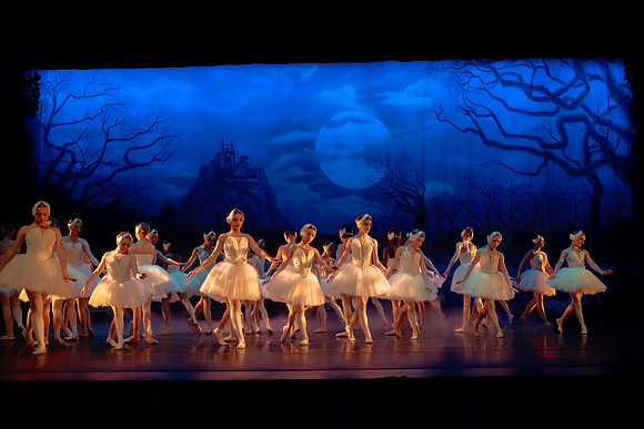Dress Rehearsal Act 4-8870