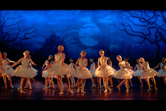 Dress Rehearsal Act 4-8875