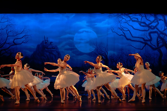 Dress Rehearsal Act 4-8890