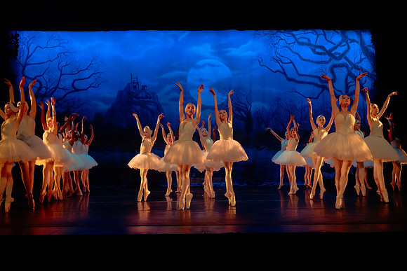 Dress Rehearsal Act 4-8894