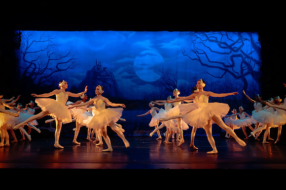 Dress Rehearsal Act 4-8897