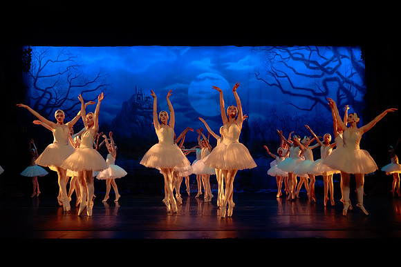 Dress Rehearsal Act 4-8898