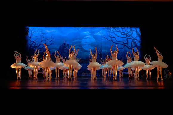 Dress Rehearsal Act 4-8914