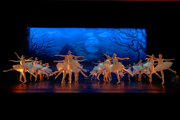 Dress Rehearsal Act 4-8917