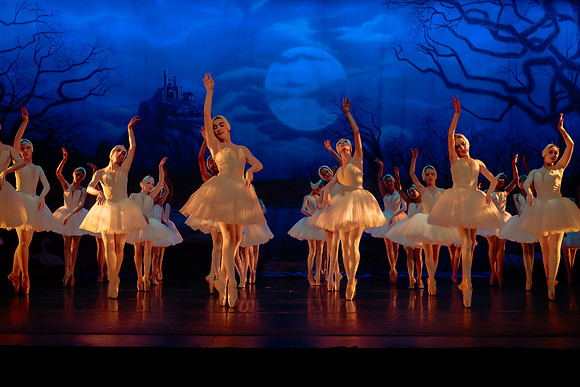 Dress Rehearsal Act 4-8924