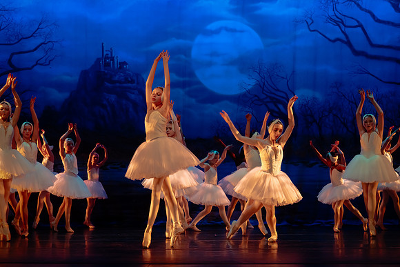Dress Rehearsal Act 4-8926