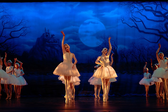Dress Rehearsal Act 4-8928