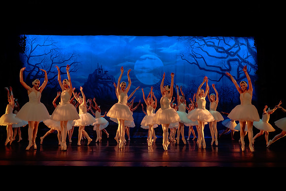 Dress Rehearsal Act 4-8937