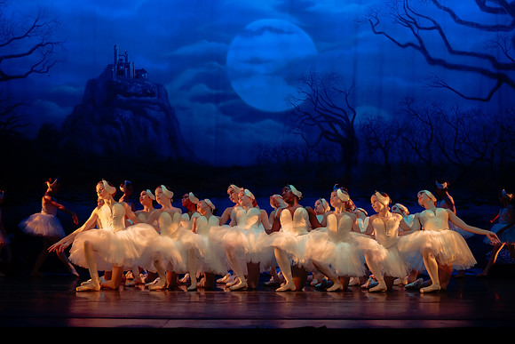 Dress Rehearsal Act 4-8954