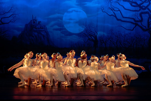 Dress Rehearsal Act 4-8962