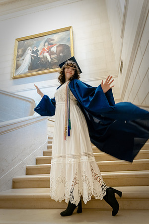 Graduation v2-8160