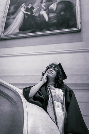 Graduation v2-8184-2