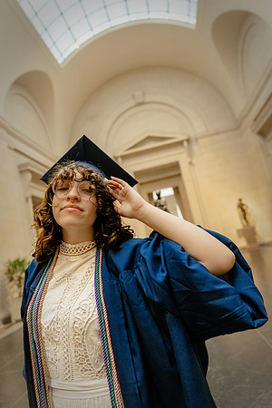 Graduation v2-8201