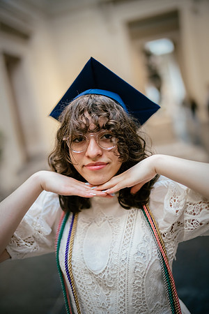 Graduation v2-8206