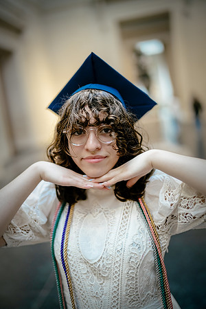 Graduation v2-8205