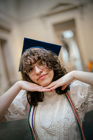 Graduation v2-8207