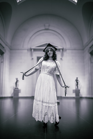 Graduation v2-8244-2