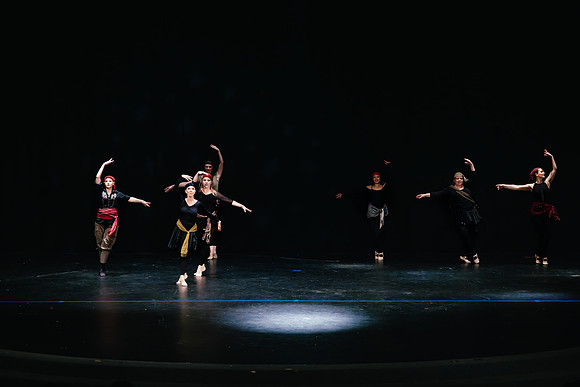 Ballet B2 AK5A9560-Enhanced-NR