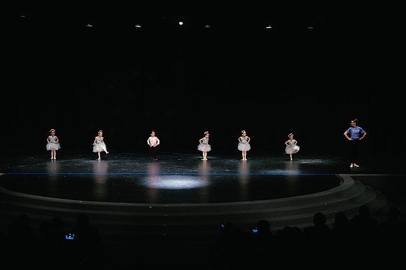 Ballet C AK5A8511-Enhanced-NR