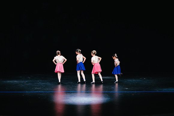 Ballet D AK5A8530-Enhanced-NR