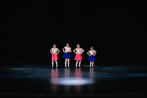 Ballet D AK5A8540-Enhanced-NR