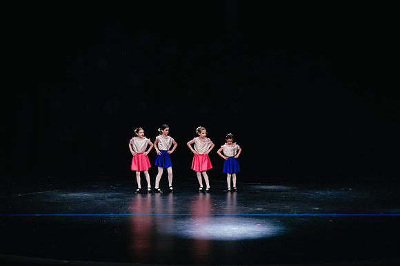 Ballet D AK5A8542-Enhanced-NR