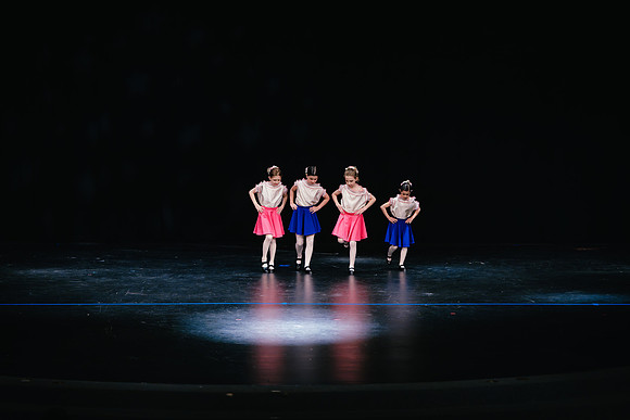 Ballet D AK5A8543-Enhanced-NR
